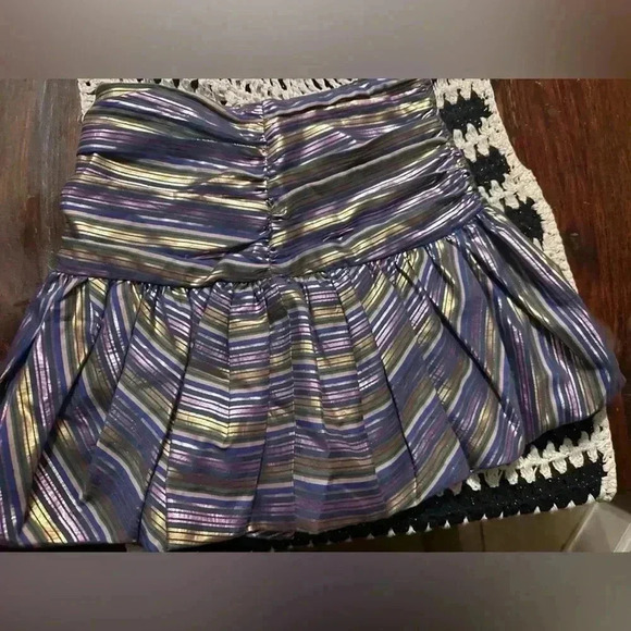 Zara Metallic Bubble skirt - Picture 1 of 7